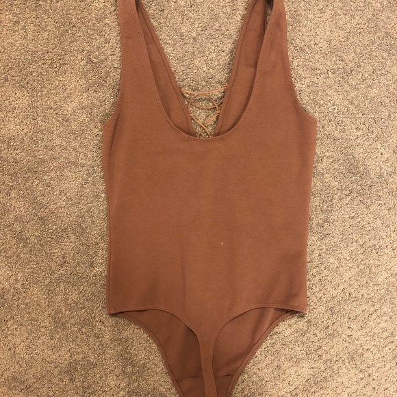 Aritzia Bodysuit - Picture 4 of 4